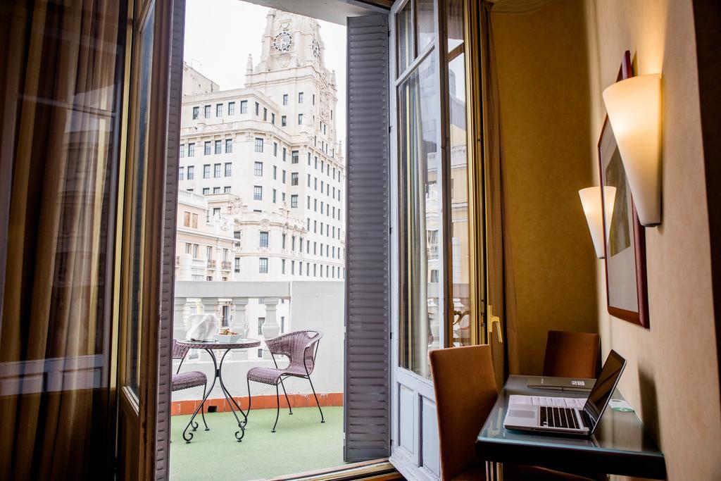 Hotel Arosa Madrid Eksteriør bilde