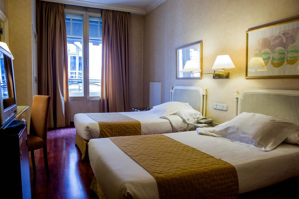 Hotel Arosa Madrid Eksteriør bilde